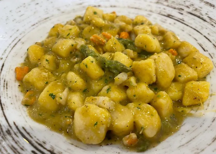 Cristina Ξενοδοχείο 2*