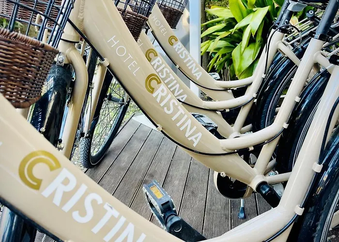 Cristina Ξενοδοχείο