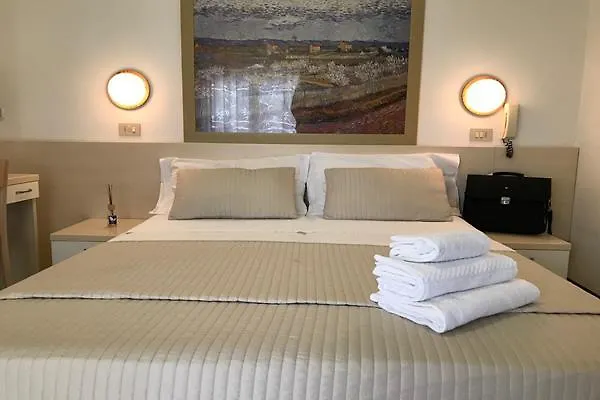 Ξενοδοχείο Cristina