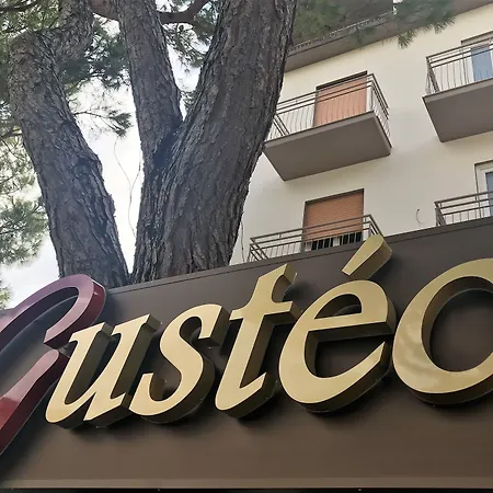 Hotel Cristina 2*